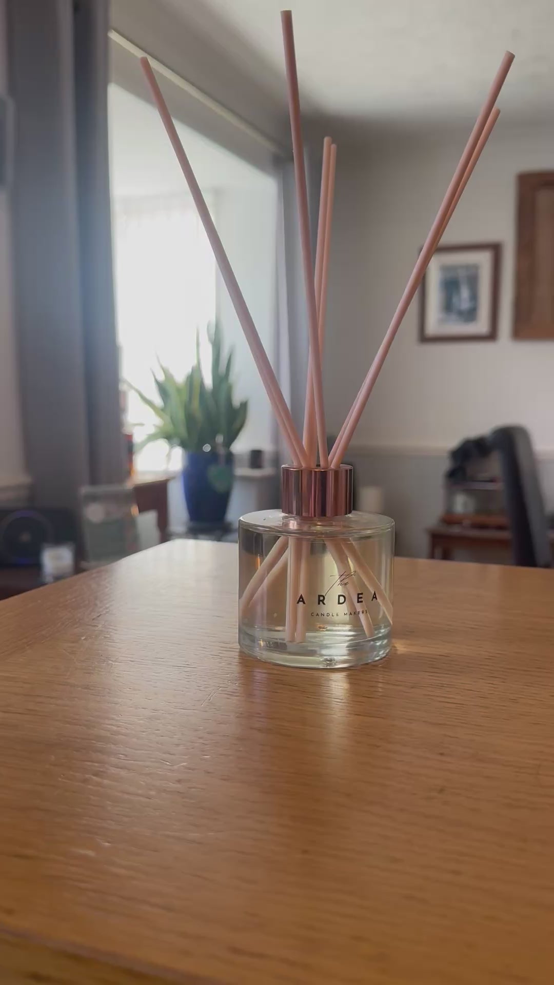 Luxurious Vanilla Reed Diffuser - Reed Diffusers - The Ardea Candle Makers